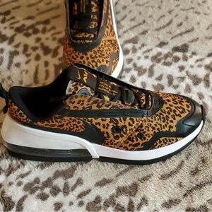 Women’s Leopard print Nike sneakers